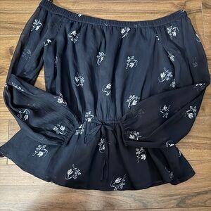 Abercrombie & Fitch Elegant Black Floral Women's